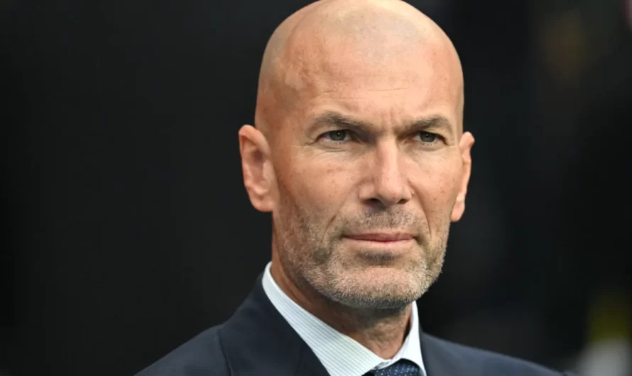 Les joueurs français « attendent » Zinedine Zidane après en avoir « marre » de Didier Deschamps