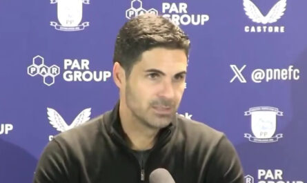 moment hilarant mikel arteta inflige une amende au journaliste lors.jpg