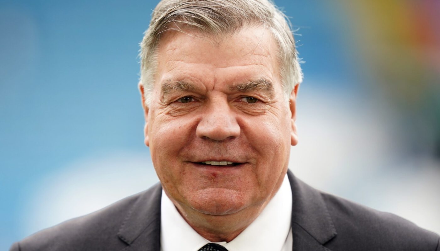 sam allardyce choque par lechec de man utd a atteindre.jpg