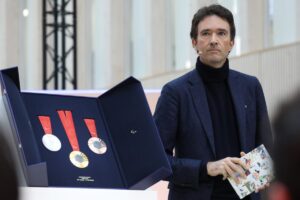 unveiling the paris 2024 olympic and paralympic games medals at paris 2024 headquarters scaled.jpg