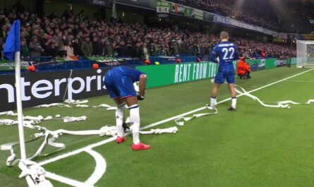 le choc de chelsea avec shamrock rovers sest temporairement arrete.jpg