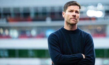 xabi alonso bayer leverkusen.jpeg