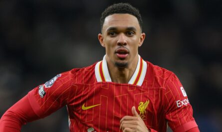 liverpool aligne le remplacant de trent alexander arnold avec une decision.jpg