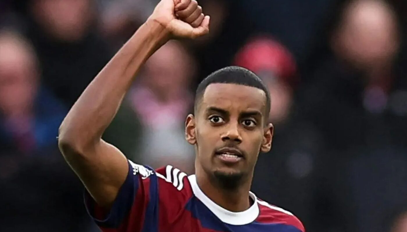 newcastle recompensera alexander isak avec une offre de contrat a.jpg