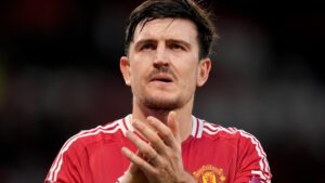 pourquoi la prolongation du contrat de harry maguire pourrait permettre.jpg